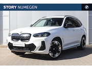 BMW iX3 - High Executive / Trekhaak / Sportstoelen / Adaptieve LED / H