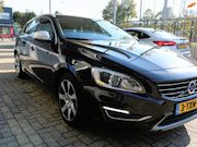 Volvo V60 - 2.4 D6 AWD Plug-In Hybrid Summum