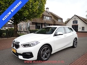 BMW 1-serie - 118i SPORTLINE / CRUISE / STOELVERWARMING / SPORTSTOEL / 17'