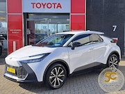 Toyota C-HR - 2.0 PHEV 220 DYNAMIC NL-AUTO 4-SEIZOENSBANDEN TREKHAAK PDC V