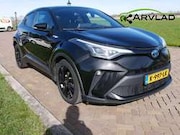 Toyota C-HR - 2.0 Hybrid Business Plus ** 12799 NETTO