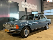 Mercedes-Benz 200-serie - 200 Taxatierapport|Uniek Nederlandse geleverde auto