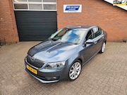 Skoda Octavia - 1.2 TSI Greentech Elegance Businessline 2015 AUTOMAAT