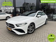 Mercedes-Benz A-klasse - 180 AMG Line|Distronic|Pano|18"AMG-wielen|Camera|Stoelverwar