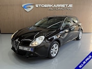 Alfa Romeo Giulietta - 1.4 T Distinctive Clima | Navi | Cruise control | 16" | PDC