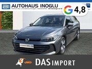 Volkswagen Passat - Var. 2.0 TDI Elegance DSG Navi+Lenk/SHZ+R-Kam+ACC+