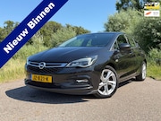 Opel Astra - 1.4 Innovation / Navigatie / Camera / Cruise Control / Clima