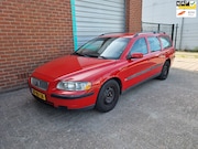 Volvo V70 - 2.4D Airco! Bj:2005 NAP