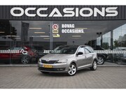 Skoda Rapid - Spaceback 1.2 TSI Greentech Style Edition PANO/ CRUISE/ 16''