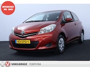 Toyota Yaris - 1.0 VVT-i Aspiration/ DEALER ONDERHOUDEN/ Camera/ Airco/ Ele