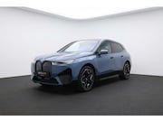 BMW iX - 40 xDrive M Sport Pano l HUD l 360° Camera l HK l VOL OPTIES