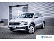 Skoda Karoq - 1.0 TSI Business Edition | Achteruitrijcamera | Apple Carpla