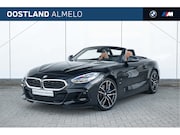 BMW Z4 - sDrive30i Automaat / M Sportstoelen / Achteruitrijcamera / A