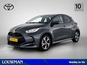 Toyota Yaris - 1.5 Hybrid 115 Dynamic | Comfort Pack | All seasons | Apple