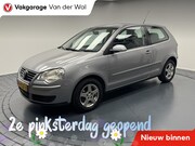Volkswagen Polo - 1.4 TDi Comfortline Trekhaak-Airco-Cr.contr-Lm.velgen-Elek.r