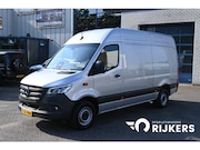Mercedes-Benz Sprinter - 317 CDI Pro L2H2 LED, Geveerde stoel, Navigatie met camera