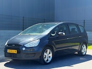 Ford S-Max - 2.0 Titanium|NAVI|CLIMATE|TREKHAAK|NW APK|CRUISE