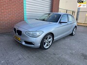 BMW 1-serie - 118i Upgrade Edition automaat NAV.+ Airco Bj:2012 NAP