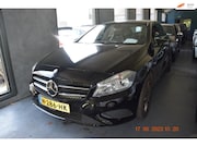 Mercedes-Benz A-klasse - 200 Ambition automaat wordt gereden met de auto km.stand loo