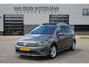 Volkswagen Golf Sportsvan - 1.6 TDI Highline / Panoramadak / Automaat / Navigatie / N.A.