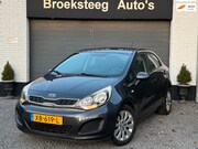 Kia Rio - 1.2 CVVT Airco/5drs/USB/Zeernetjes