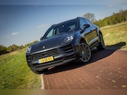 Porsche Macan - 2.0 PDK Facelift Trekhaak Adaptieve cruise control