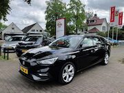 Seat Leon - SPORTSTOURER 1.5 TSI FR BUSINESS INT. 150PK / ECC / CARPLAY