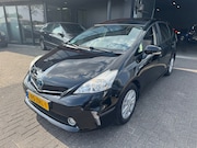 Toyota Prius Wagon - 1.8 Dynamic 7 PERS PANO XENON CAMERA HUD TREKHAAK ORIG NL NA