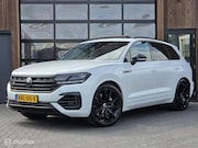 Volkswagen Touareg - 3.0 TSI R-LINE 462PK PANO HUD LUCHT TREKHAAK