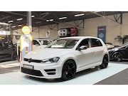 Volkswagen Golf - 1.2 TSI R-Line | 19'' Sportvelgen | Navi | 5-Drs | Clima