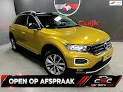 Volkswagen T-Roc - 1.0 TSI Sport|LED|Trekhaak|Stoelverw.|ACC|Camera