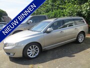 Volvo V70 - 2.0 T5 Summum-245PK-NETTE AUTO NWE APK+GARANTIE