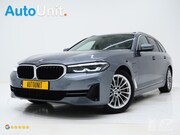 BMW 5-serie - Touring 530e | Panoramadak | Leder | Camera | Sfeerlicht | K