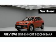 Volkswagen T-Roc - 1.5 eTsi Life First Edition 116 PK| Navigatie | Stoelverwarm