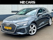 Audi A3 - 40 TFSIe 3x S Line/Leder/HeadUp/Camera/Dodehoek/Keyless/LED/