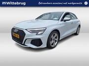 Audi A3 - Sportback 30 TFSI S edition Full LED / PDC / 17 " LMV