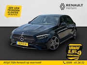 Mercedes-Benz A-klasse - 200 AMG Line CRUISE / CAMERA / STOEL VERW. / SFEERVERLICHTIN