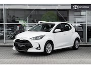 Toyota Yaris - 1.5 Hybrid 115 Active €2.900, - VOORDEEL l Direct leverbaar