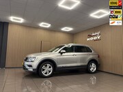 Volkswagen Tiguan - 1.4 TSI ACT Highline * Automaat / Panoramadak / Virtual cock