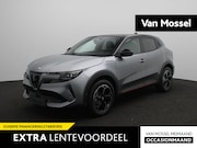 Alfa Romeo Junior - Elettrica Speciale 54 kWh | Tech Pack | Winterpakket | Led M