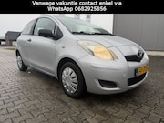 Toyota Yaris - 1.0 VVTi APK: Nieuw bij aflevering