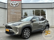 Toyota Yaris Cross - HYBRID 115 FIRST EDITION NL-AUTO STOEL/STUURVERW KEYLESS 17'