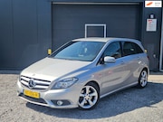 Mercedes-Benz B-klasse - 200 Ambition Boekjes compleet