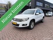 Volkswagen Tiguan - 2.0 TSI Sport&style Automaat Leder Nav Trekh