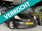 Toyota Aygo - 1.0-12V/ 5drs/ dealeronderhouden/ 1jaar apk/ airco/ EL-ramen