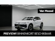 Volkswagen T-Roc - 1.5 eTsi R-Line First Edition 150 PK| Trekhaak | Navigatie |
