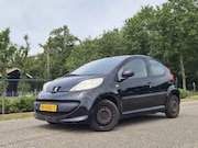 Peugeot 107 - 1.0-12V XS Airco