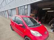 Peugeot 107 - 1.0-12V XR