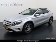 Mercedes-Benz GLA-Klasse - 200 // Camera // Navi // Bi-Xenon // 18" Velgen // Dakrails