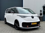 Volkswagen ID.Buzz - Pro 77kWh | Red Accent pakket | IQ Light | 5 Persoons | 2x e